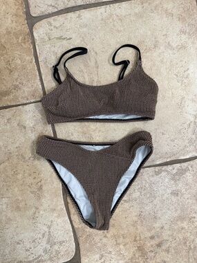 Cupshe Brown Textured Scoop Bikini with Black Straps